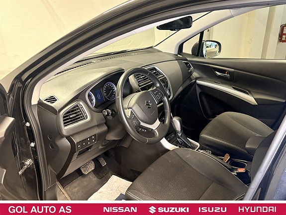 Suzuki SX4 S-Cross 10 of 19
