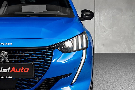 Peugeot e-208 14 of 29
