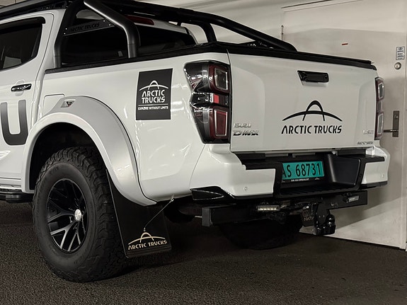 Isuzu D-max 8 of 30