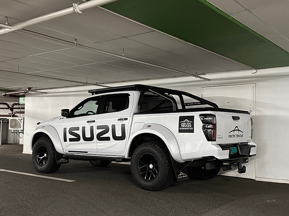 Isuzu D-max 4 of 30