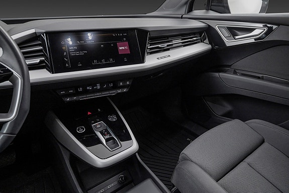 Audi Q4 e-tron 15 of 30