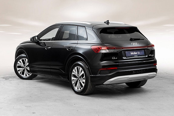 Audi Q4 e-tron 2 of 30