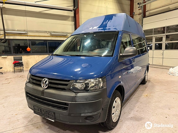 Volkswagen Kombi 3 of 10