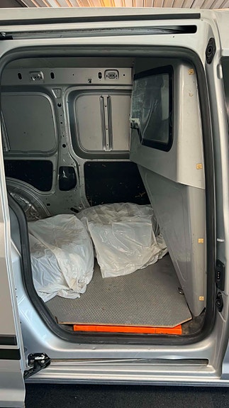 Volkswagen Caddy Maxi 14 of 16