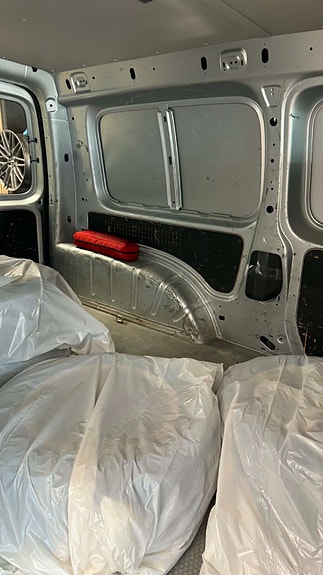 Volkswagen Caddy Maxi 13 of 16