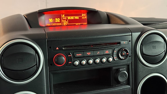 Citroen Berlingo 17 of 22
