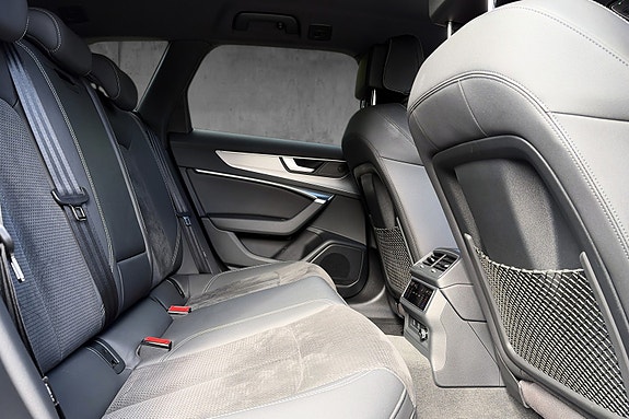 Audi A6 16 of 21