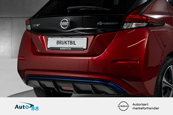 Nissan Leaf 7 of 30