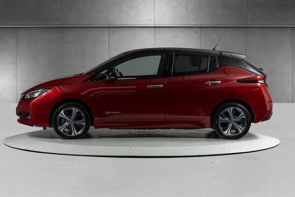 Nissan Leaf 9 of 30