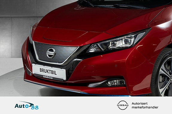 Nissan Leaf 2 of 30