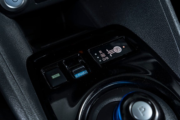 Nissan Leaf 18 of 30