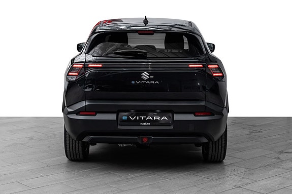 Suzuki eVitara 4 of 8