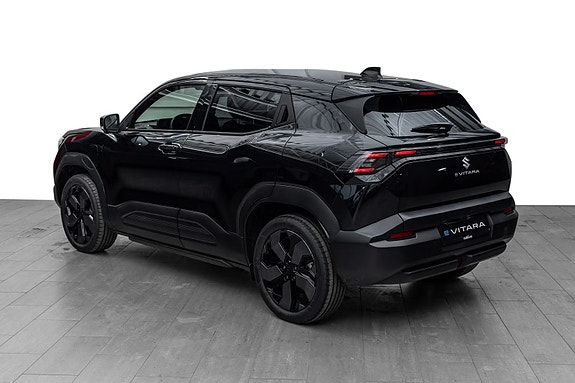 Suzuki eVitara 3 of 8