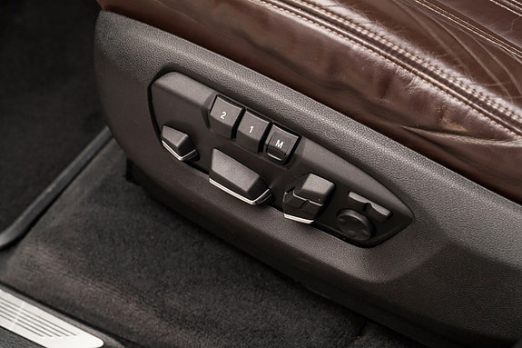 BMW X5 27 of 30