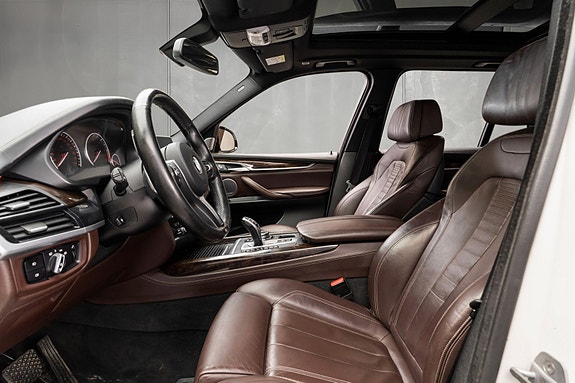 BMW X5 15 of 30