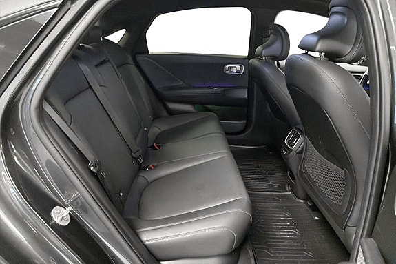Hyundai Ioniq 6 22 of 25