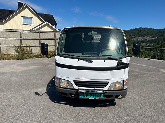 Toyota Dyna 2 of 12