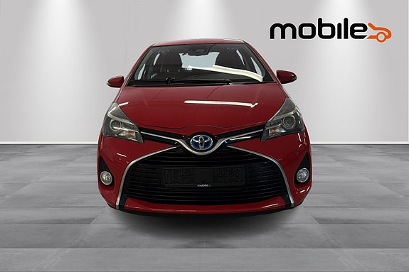Toyota Yaris 18 of 24