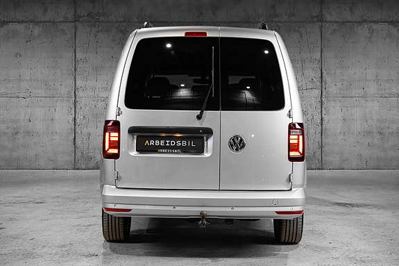 Volkswagen Caddy Maxi 8 of 25