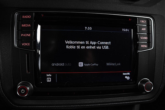 Volkswagen Caddy Maxi 24 of 25