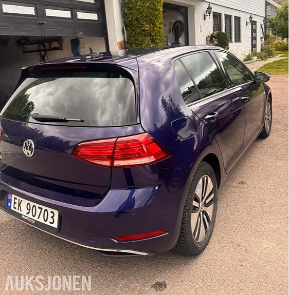 Volkswagen golf 4 of 26
