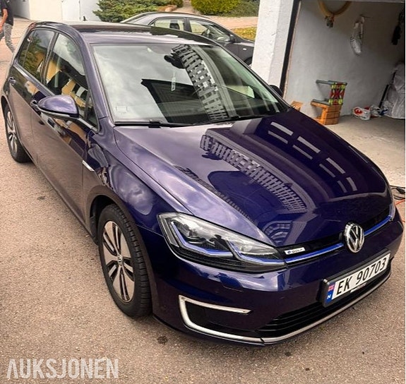 Volkswagen golf 3 of 26