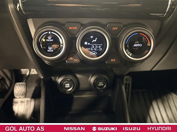 Suzuki Swift 17 of 25