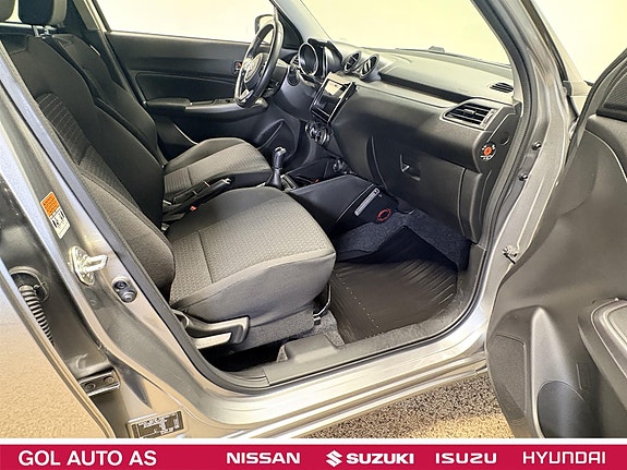 Suzuki Swift 24 of 25