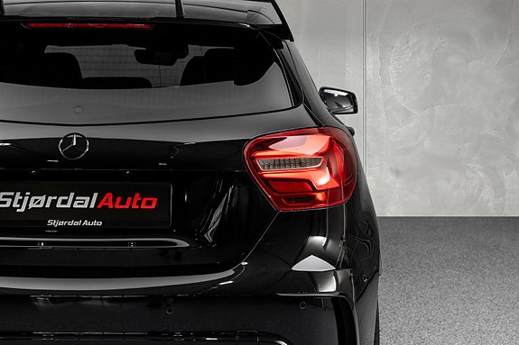 Mercedes-Benz A45 8 of 30