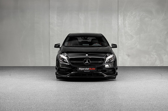 Mercedes-Benz A45 14 of 30