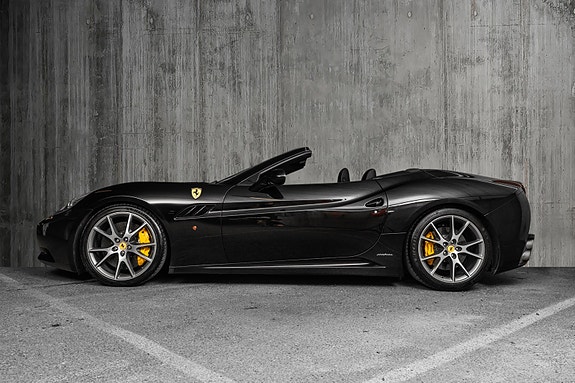 Ferrari California 3 of 30