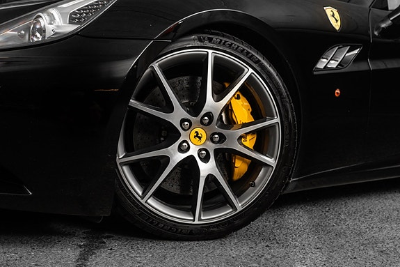 Ferrari California 12 of 30