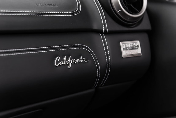 Ferrari California 26 of 30