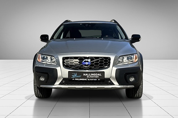 Volvo XC70 6 of 20