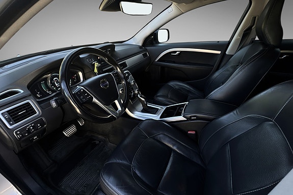 Volvo XC70 10 of 20