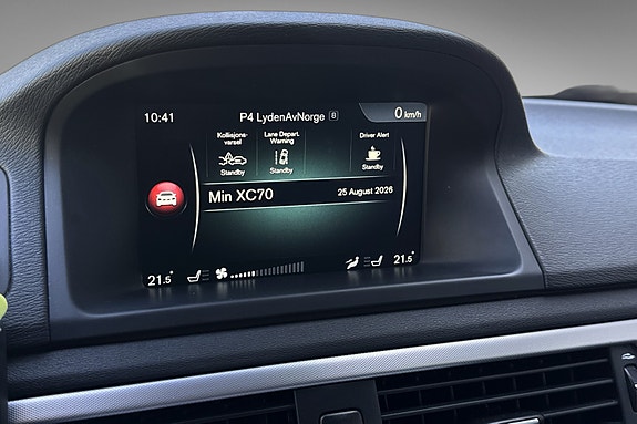 Volvo XC70 14 of 20