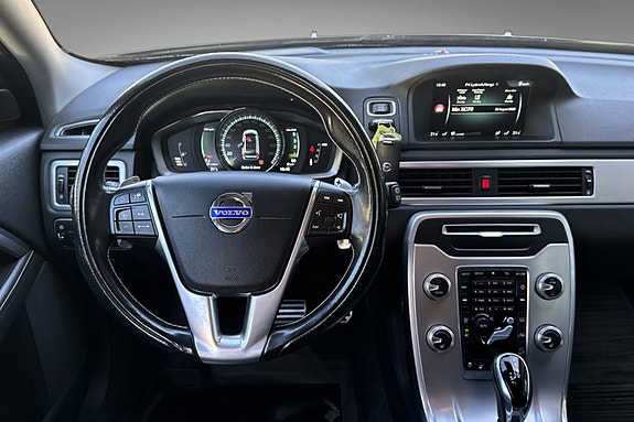 Volvo XC70 12 of 20
