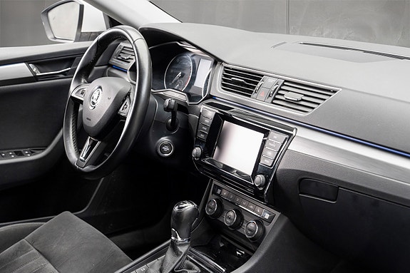 Skoda Superb 29 of 30