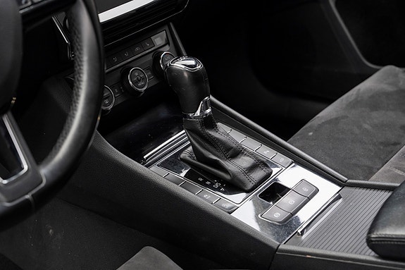 Skoda Superb 23 of 30