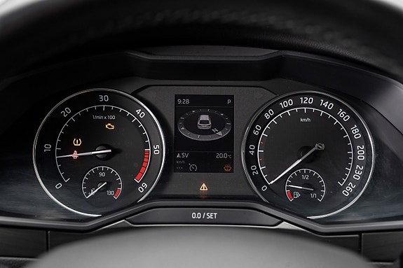 Skoda Superb 17 of 30