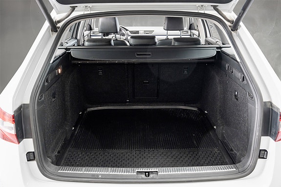 Skoda Superb 28 of 30