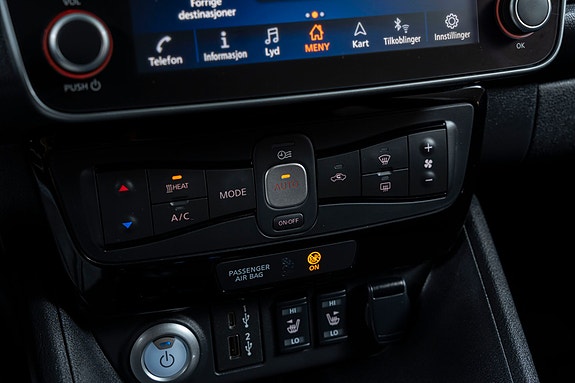 Nissan Leaf 16 of 30