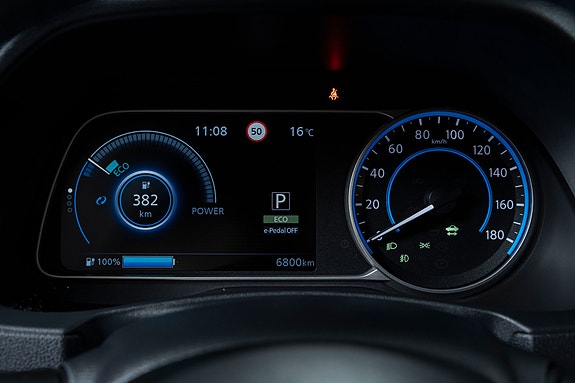 Nissan Leaf 22 of 30
