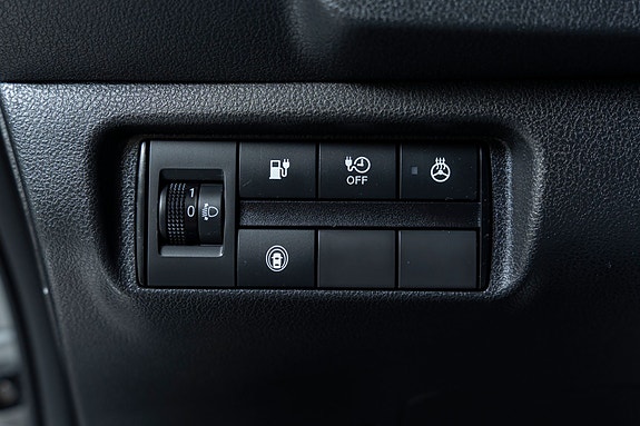 Nissan Leaf 23 of 30