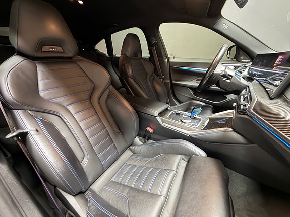 BMW i4 12 of 24