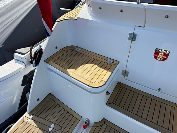 Marex 360 Cabriolet Cruiser 9 of 30