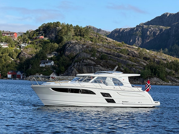Marex 360 Cabriolet Cruiser 2 of 30