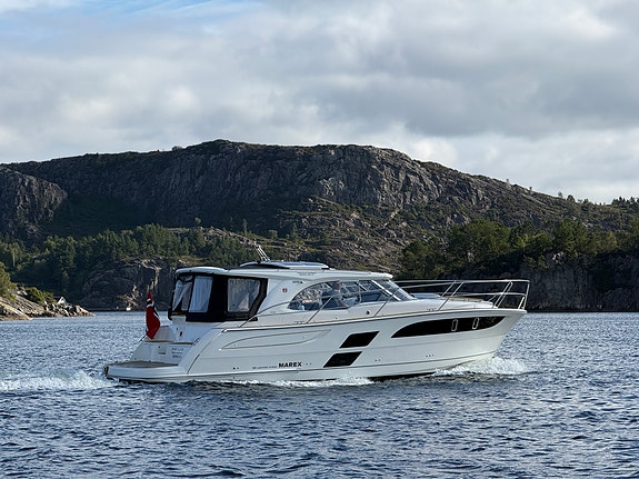 Marex 360 Cabriolet Cruiser 7 of 30