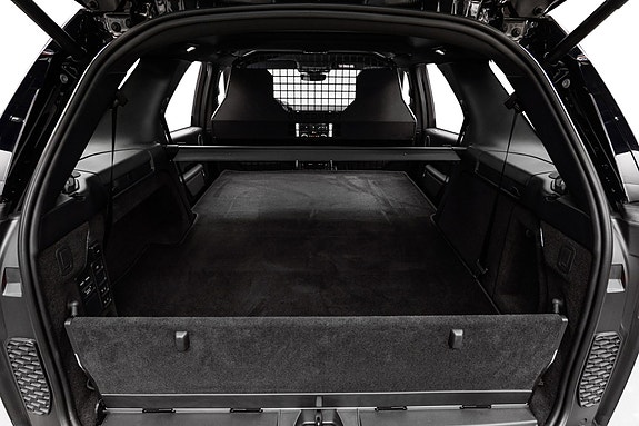 Land Rover Discovery 16 of 30
