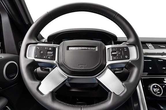 Land Rover Discovery 25 of 30